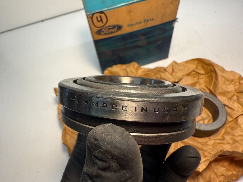 NOS OEM FORD TIMKEN WHEEL BEARING KIT D5AZ-1225-B C5-4