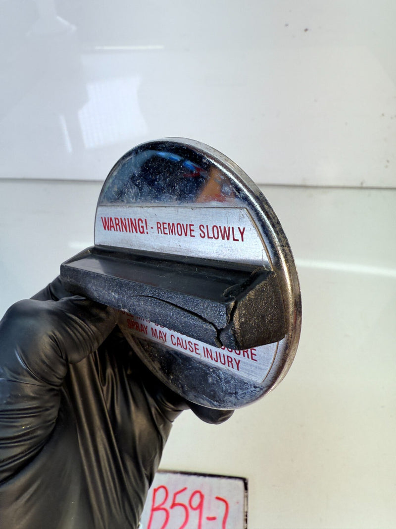 NOS Fuel Tank Cap OE Equivalent Vintage Black Chrome STANT 10800 G800 B59-7