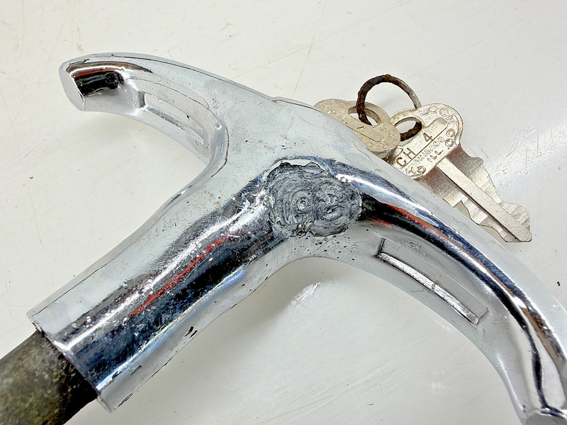 Vintage OEM GM 1946 1947 1948 Oldsmobile Trunk Handle w/ Keys C67-17