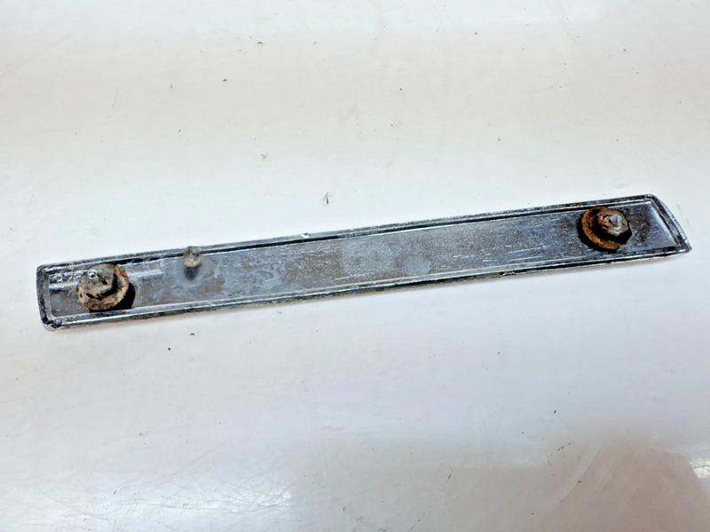 OEM 1960 Chevrolet Impala #8 Right Fender Chrome Molding Trim Louver E6-95