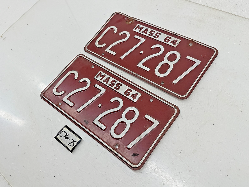 Orig. Paint PAIR 1964 C27287 Massachusetts License Plate Sign MA C27287 C76-75
