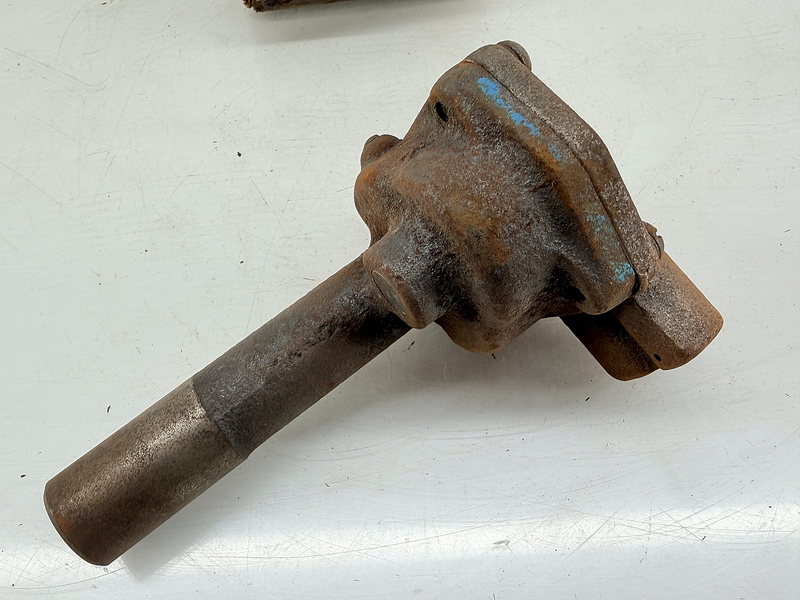 NOS 1954 - 1962 Chevrolet 235 261 L6 Engine Oil Pump Assembly GM 3786293 B66-65