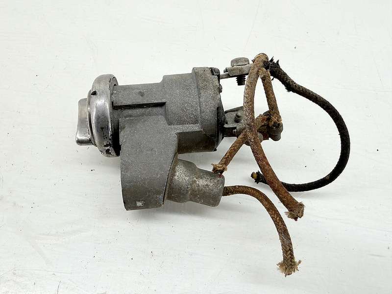 OEM 1951 - 1955 Chevrolet Bel Air GMC Truck Delco Remy Ignition Switch C67-70