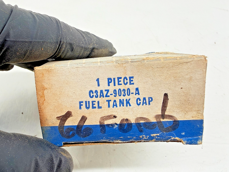 (1) NOS 1963 Ford Galaxie Gas Cap C3AZ-9030-A C61-33