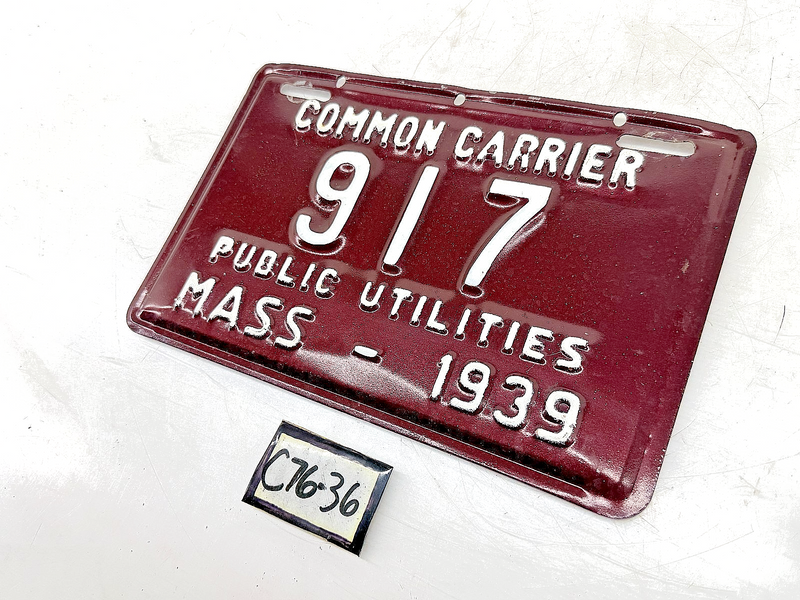 Repainted 1939 COMMON CARRIER 917 Massachusetts License Plate Sign MA 917 C76-36