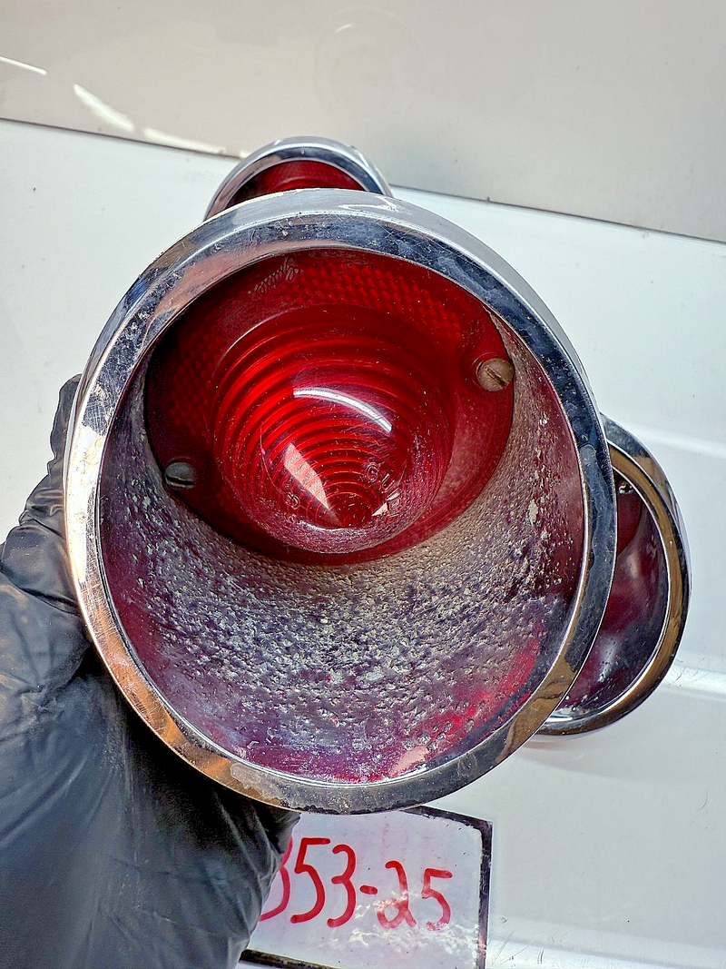OEM 1963 – 1967 Corvette Tail Lamp Light Assembly Original GUIDE Set of 4 B53-25