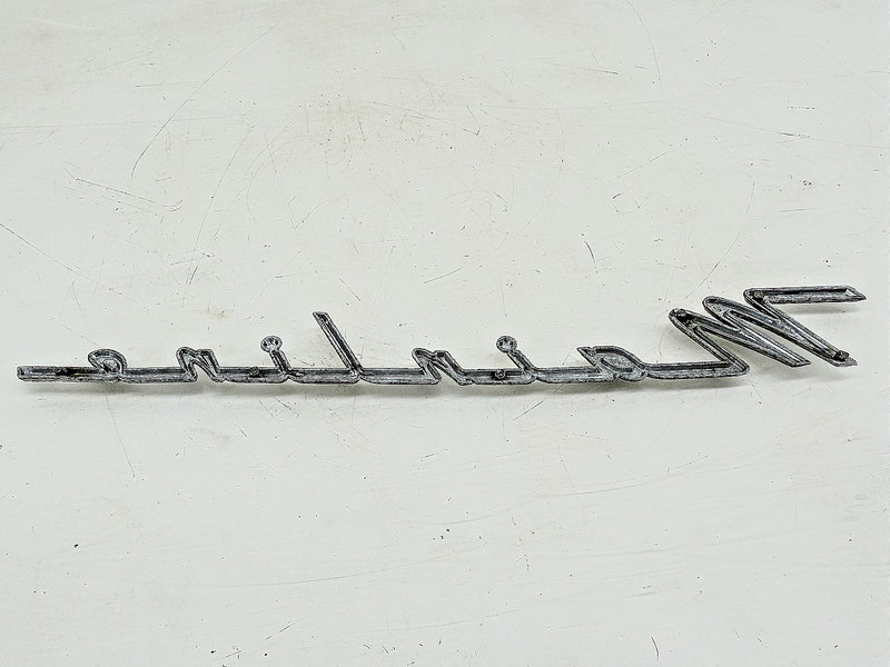 Vintage 1952 1953 1954 1955 1956 FORD MAINLINE SCRIPT EMBLEM BM-16098-D E10-23