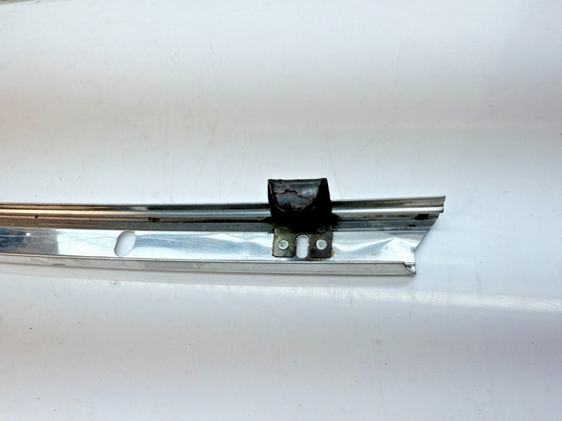 OEM C3 CORVETTE 1968 - 1976 WINDSHIELD A PILLAR WEATHERSTRIP RETAINER B81-34