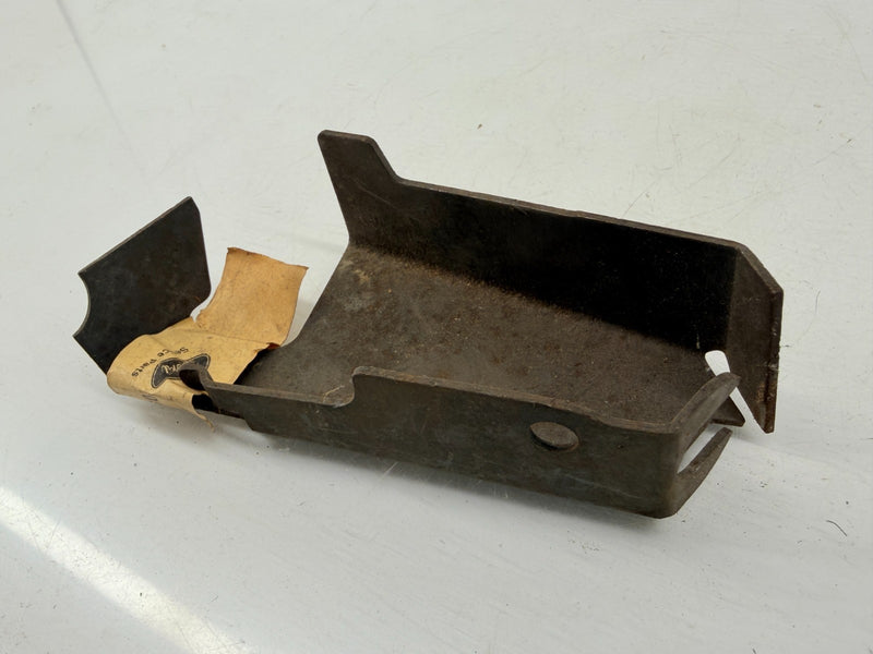 NOS 1975 Ford Torino Bracket D4FZ-16B968-A C60-57