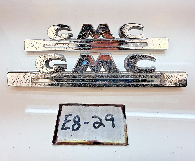 OEM 1947-1953 GMC Truck PAIR Hood Side Emblems Chrome 2223966 E8-29