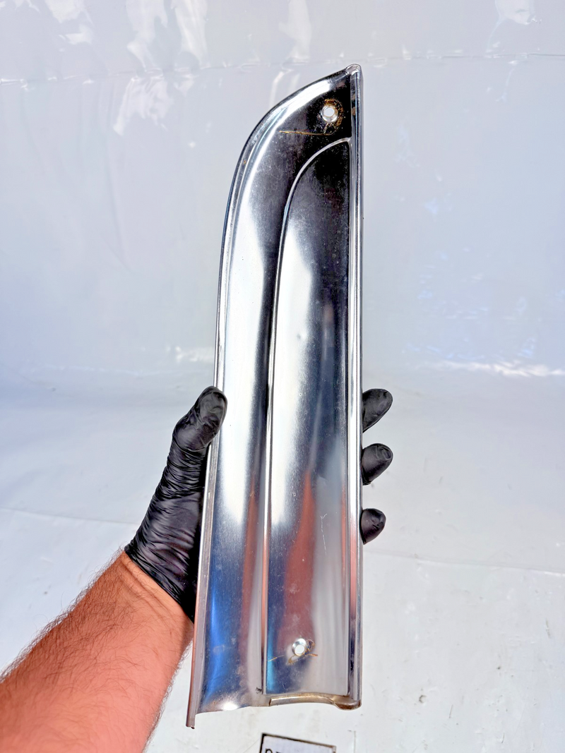 OEM 1963 Ford Thunderbird Driver Seat Upper Moulding Trim B75-52