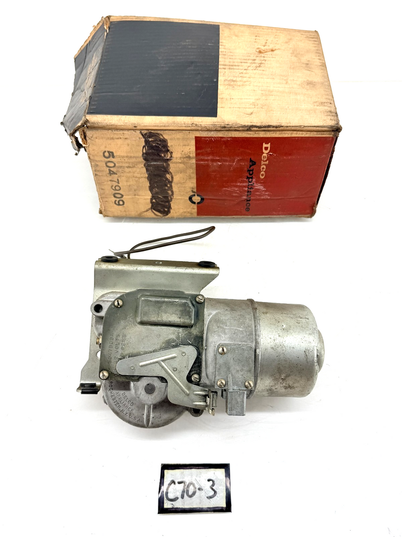 NOS Delco 1955 1956 1957 Chevy GMC Truck Electric Wiper Motor GM 5047909 C70-3