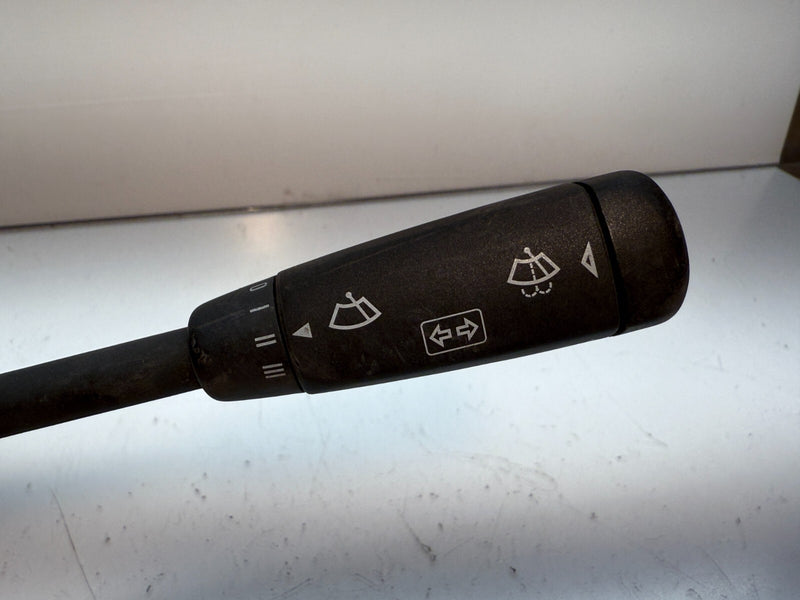 OEM Mercedes Benz Windshield Wiper Control Switch 87 88 89 90 91 92 93 190D C7-8