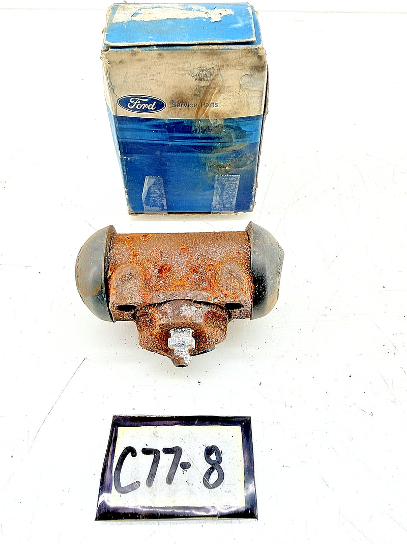 NOS 1967 FORD GALAXIE LTD WHEEL CYLINDER C7AZ-2261-C C77-8