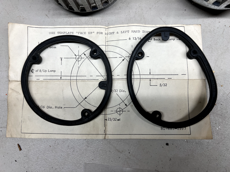 Mopar NOS 1962 Plymouth Belvedere Fury Inner Tail Lamp PKG 2189064 U1C-B6-8