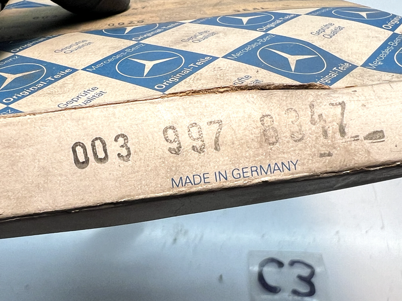 NOS Mercedes 280CE 280E 280SE 300CD 300D 300TD Differential Output Seal C3-26