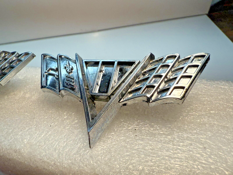 OEM GM Pair 1964 1965 1966 1967 Chevy V Flag Front Fender Emblem 3840318 B32-50