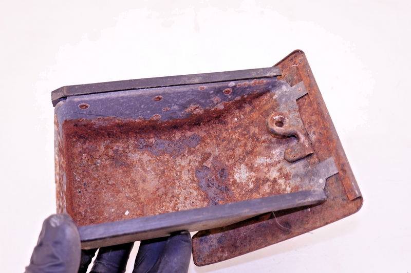 OEM 1964 1965 1966 Ford Falcon Mercury Comet Mustang Ash Tray Assembly C52-8