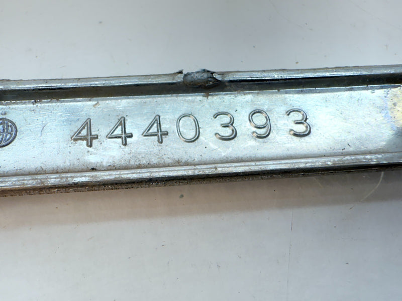 OEM 1967 1968 PONTIAC CUSTOM Fender Logo Badge 4440393 GTO LeMans Tempest E5-21