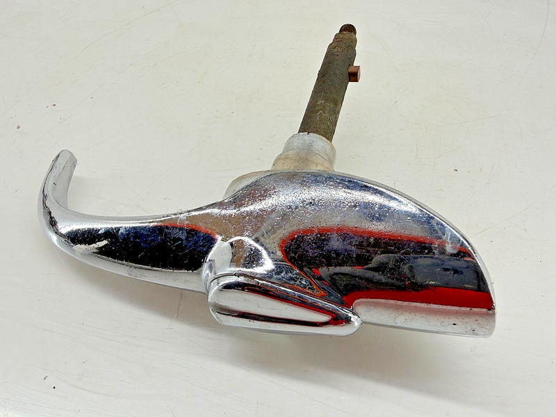 Vintage 1942 - 1946 1947 Chevrolet Aero Rear Trunk Handle Pontiac Chevy C34-46