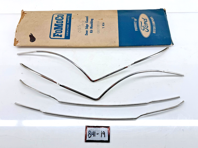 NOS ORIGINAL 1968 FORD FALCON DOOR EDGE GUARDS KIT 4 DOOR C8DZ-5420910-A B41-19