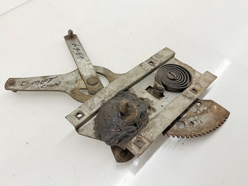 OEM 1960 1961 1962 1963 1964 Ford Falcon Comet RH Window Regulator C72-39