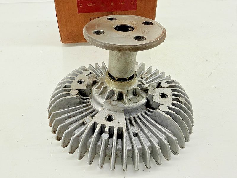 NOS OEM Ford 1961 1962 Galaxie 500 Fan Clutch C1AA-8A616-A C60-47