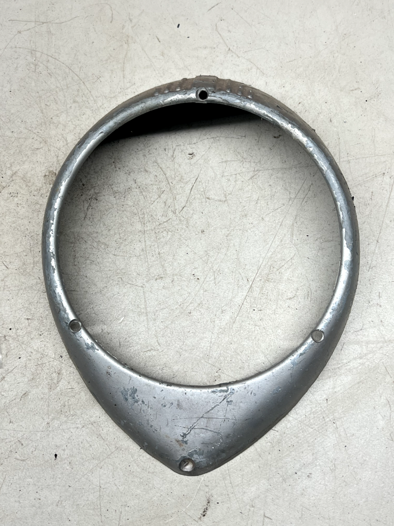 1938-1941 FORD Deluxe ELECTROLINE H-10 HEADLAMP BEZEL TRIM PAIR 38 39 40 41 B34