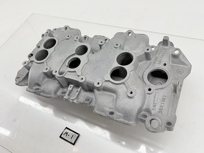 NOS 1968 1969 Corvette 427 435HP L71 Tri-Power Intake Manifold 3937797 3x2 NCRS
