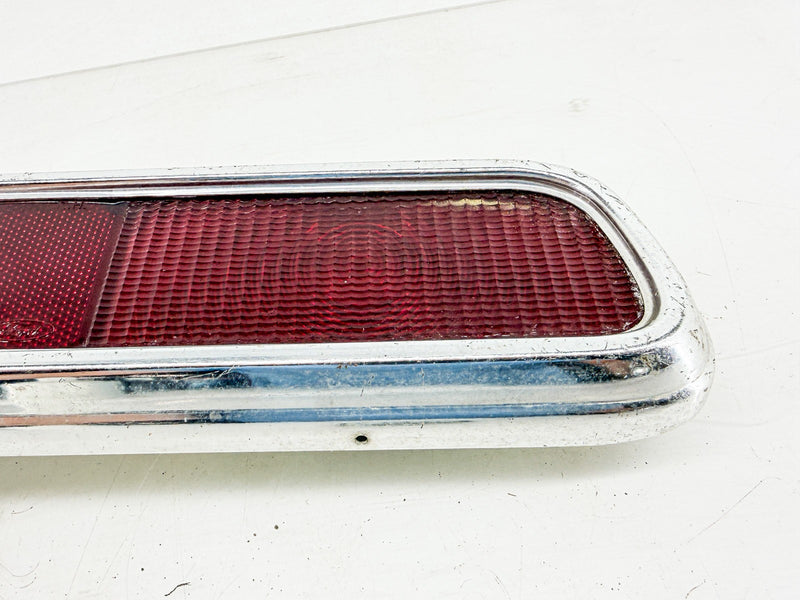 OEM 1970 - 1977 Ford Maverick Tail Light Taillight RH C39-80