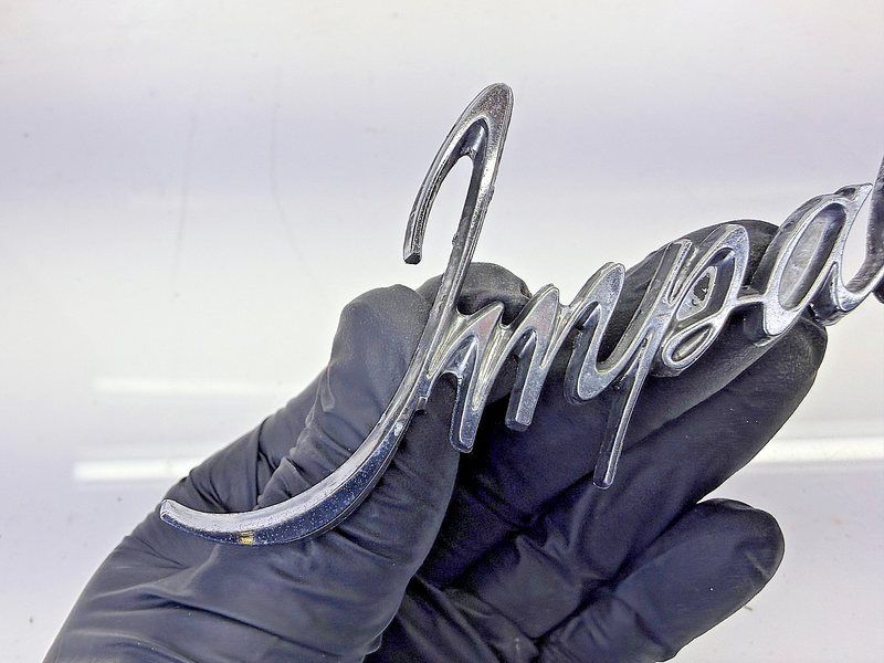 OEM 1971 - 1973 Impala Roof Panel Script Emblem GM 9837199 E8-73