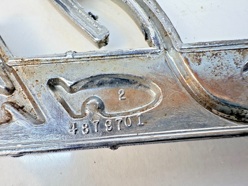 OEM Buick 1963 LeSabre PAIR Quarter Panel Emblems Ornament Script Pair B32-238