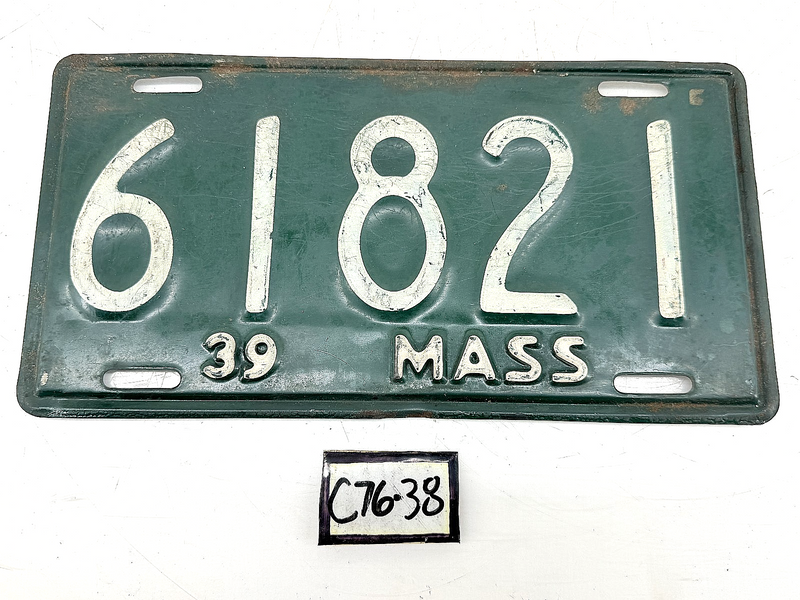Orig. Paint 1939 61821 Massachusetts License Plate Sign MA 61.821 C76-38