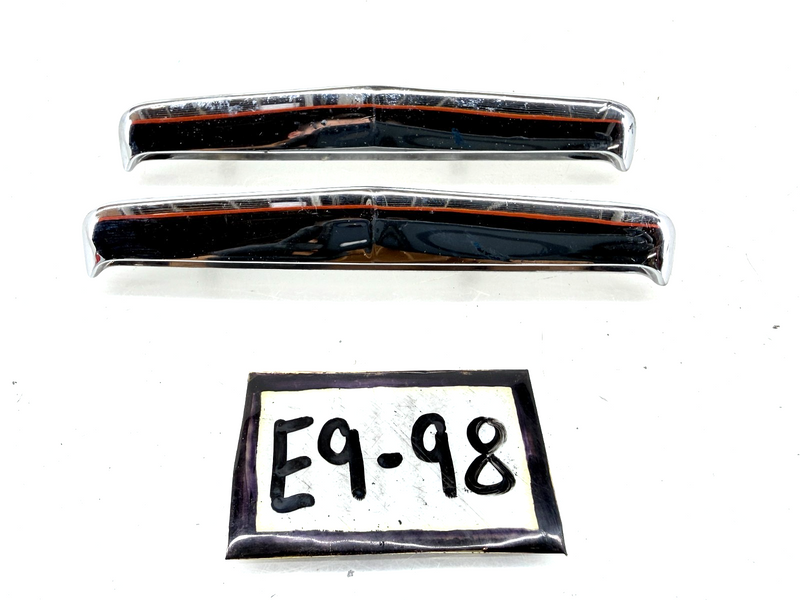 VINTAGE OEM  1953 1954 CADILLAC FLEETWOOD PAIR QUARTER PANEL TRIM 4632815 E9-98