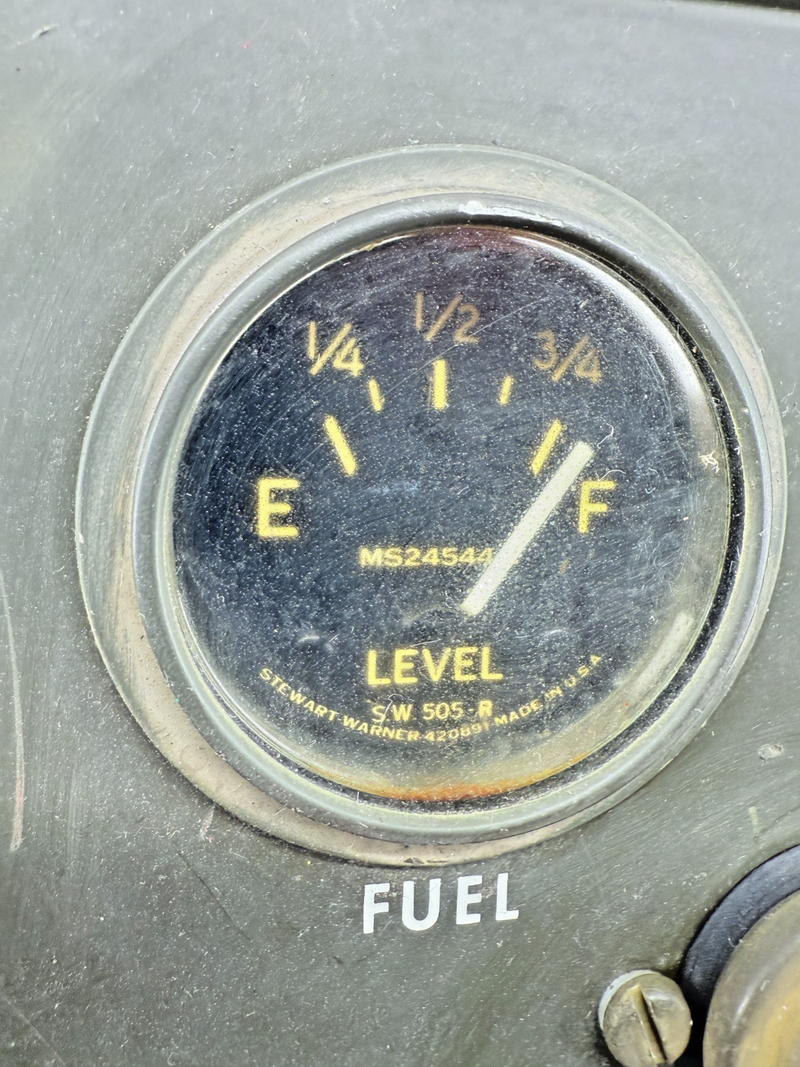 Original Jeep Willys Kaiser M38 Instrument Panel Gauge Speedometer Cluster C37-9