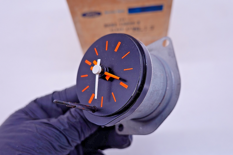 NOS Original 1978 Ford Fairmont Mercury Zephyr Dash Clock D8BZ-15000-A C55-6