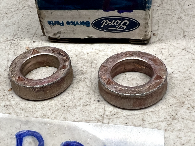 NOS Ford 382582-S100 Washer Pack of 2 NOS B28-57