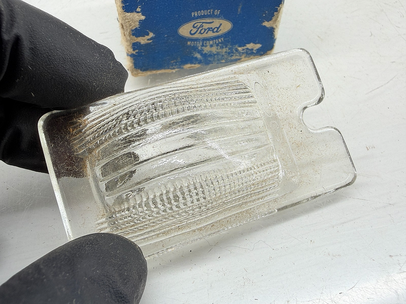 NOS 1960 - 1962 Ford Galaxie Fairlane License Plate Lamp Glass Lens C0AF-13564-A