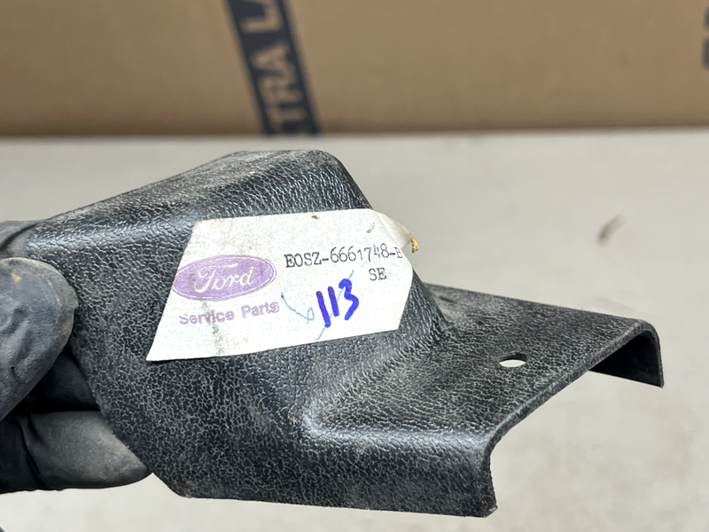 NOS FORD FRONT SEAT TRACK TO FLOOR INSULATOR EOSZ-6661748-B B30-113