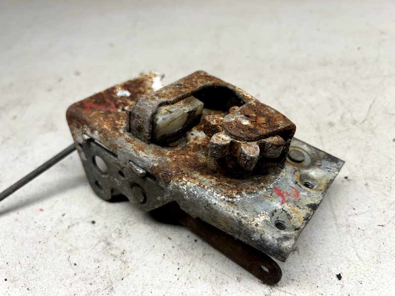 1965-66 Plymouth Barracuda Passenger Door Latch Assembly B20-1
