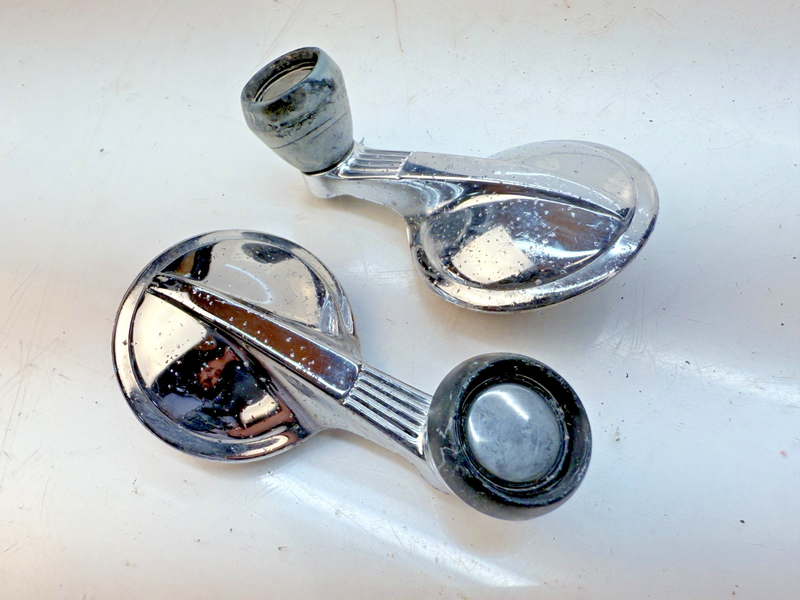 OEM 1949 - 1964 Chevrolet Buick Pontiac Vent Window Crank Handles 4151224 B79-49