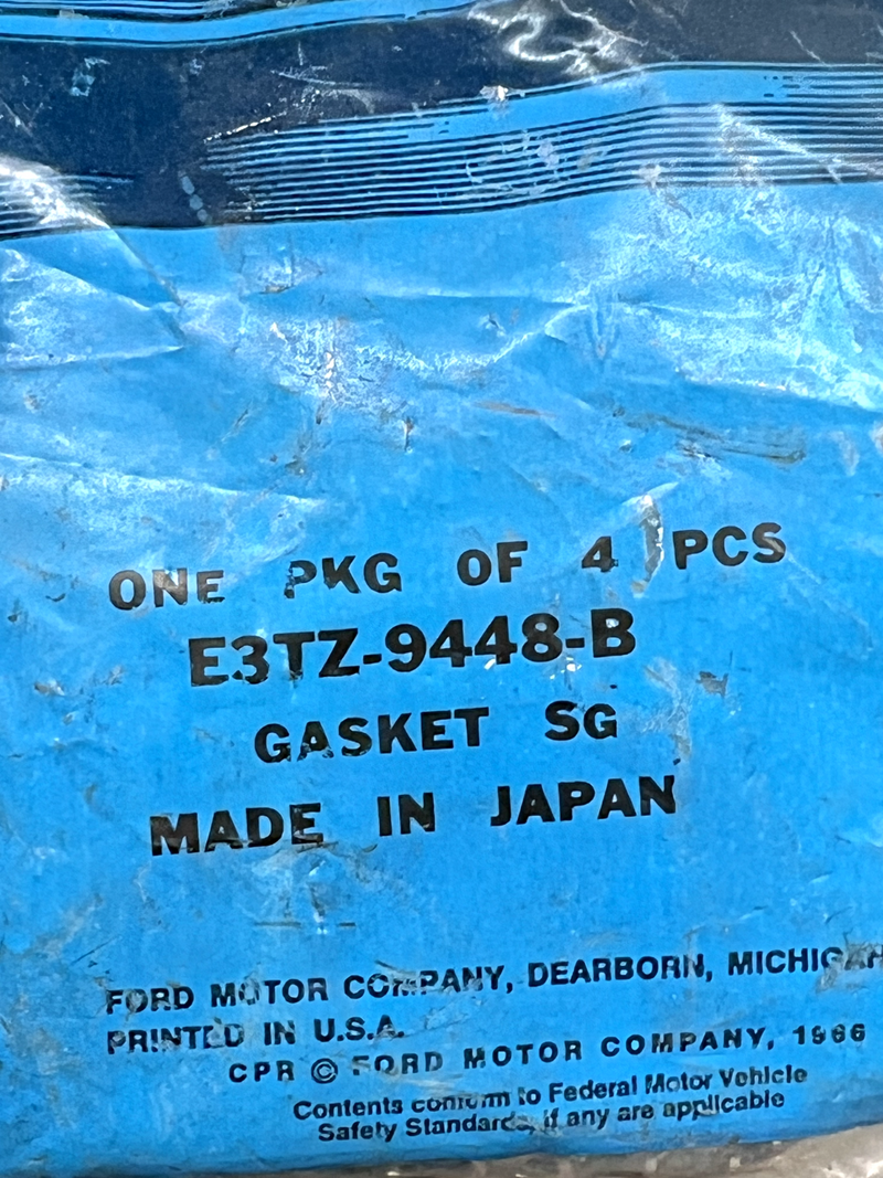 NOS FORD EXHAUST MANIFOLD GASKET E3TZ-9448-B B31-184