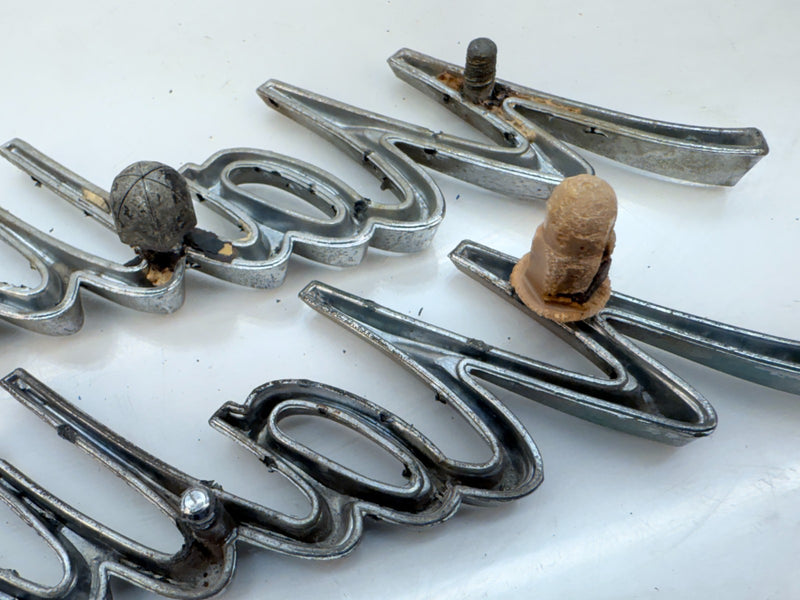 OEM 1966 1967 Chevy Malibu PAIR Chrome Script Quarter Panel Emblem E5-37