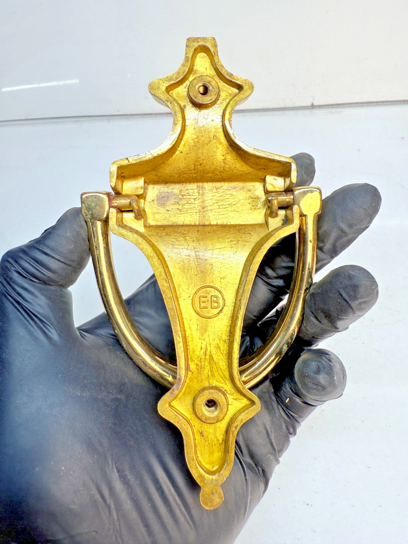 VINTAGE ANTIQUE BRASS TRADITIONAL DOOR KNOCKER 6" B68-18