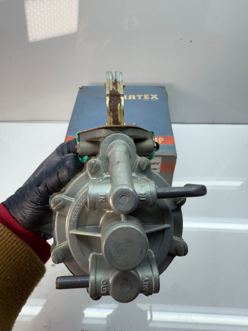 NORS 1952 1953 FORD 6 CYLINDER DUAL ACTION FUEL PUMP AC 9638 52 53 F-71
