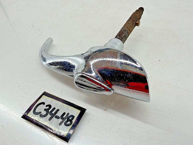 Vintage 1942 - 1946 1947 Chevrolet Aero Rear Trunk Handle Pontiac Chevy C34-48