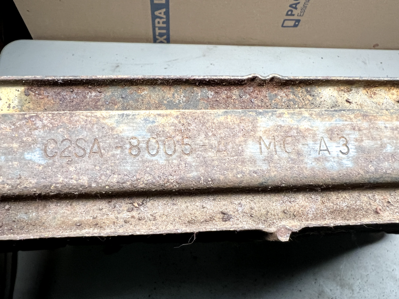 FACTORY ORIGINAL RADIATOR FORD THUNDERBIRD OEM 1961-1963 61-63 C2SA-8005 U1A-2