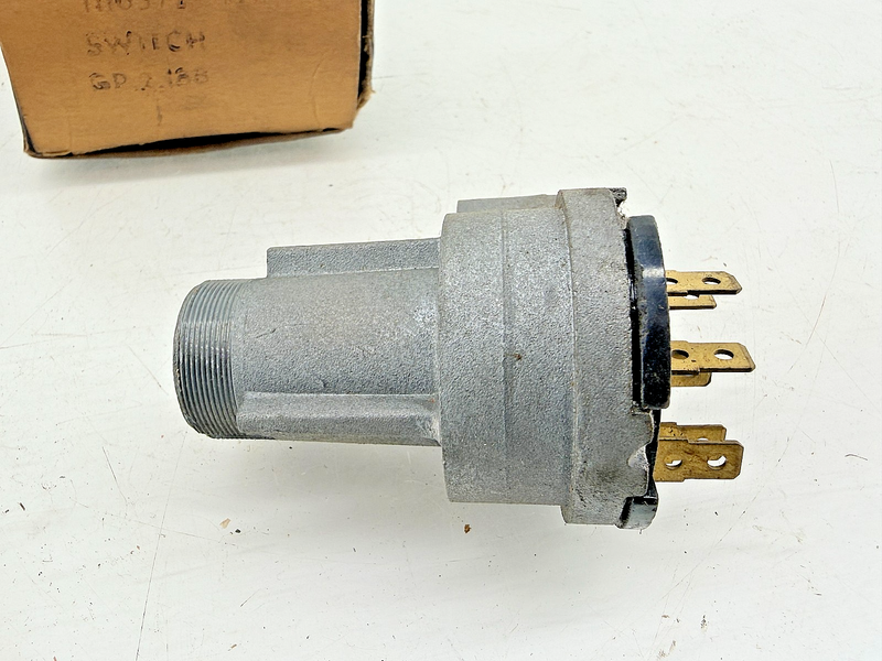NOS 1960 Oldsmobile Dynamic 88 Super 88 98 Fiesta Ignition Switch 1116572 C71-12