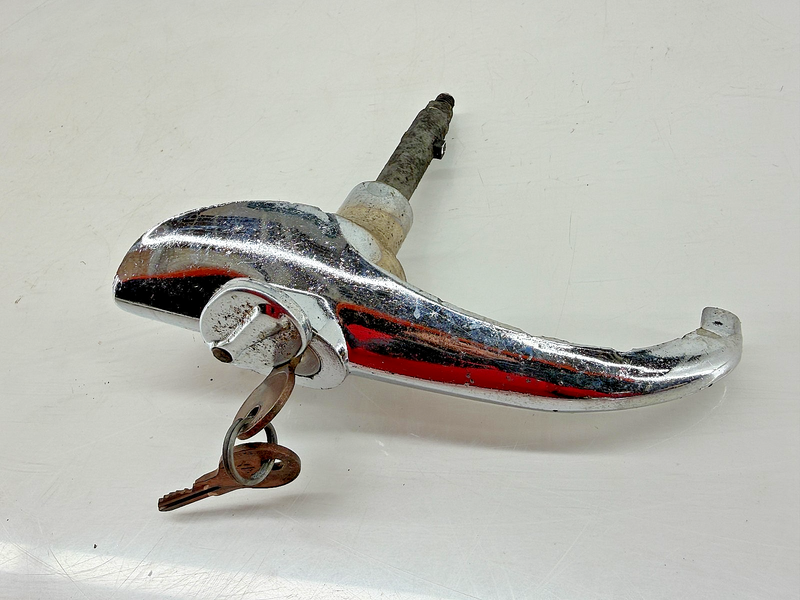 Vintage 1942 - 1946 1947 Chevrolet Aero Rear Trunk Handle Pontiac Chevy C34-52