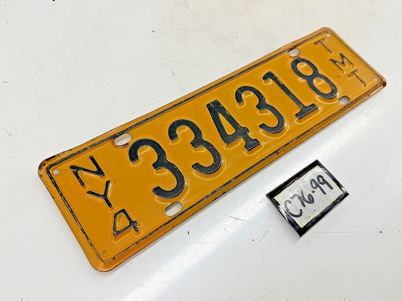 Orig. Paint New York TMT 334318 Ton Mile Tax License Plate NY 334.318 C76-99